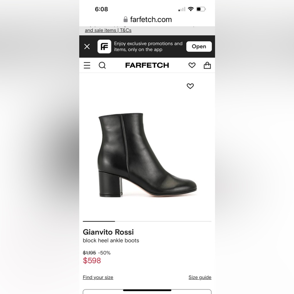Gianvitto Rossi block heel ankle boots black calf leather.